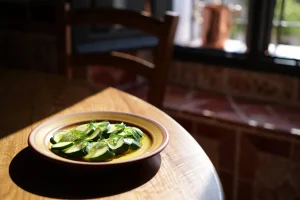 Ni pasta ni ensalada: la receta con calabacín que María Castro recomienda para "comer verdura sin darse cuenta"