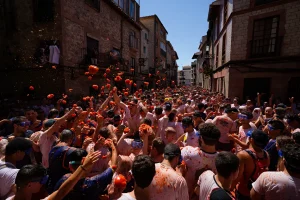 Countdown is on for Spain's world-famous La Tomatina festival