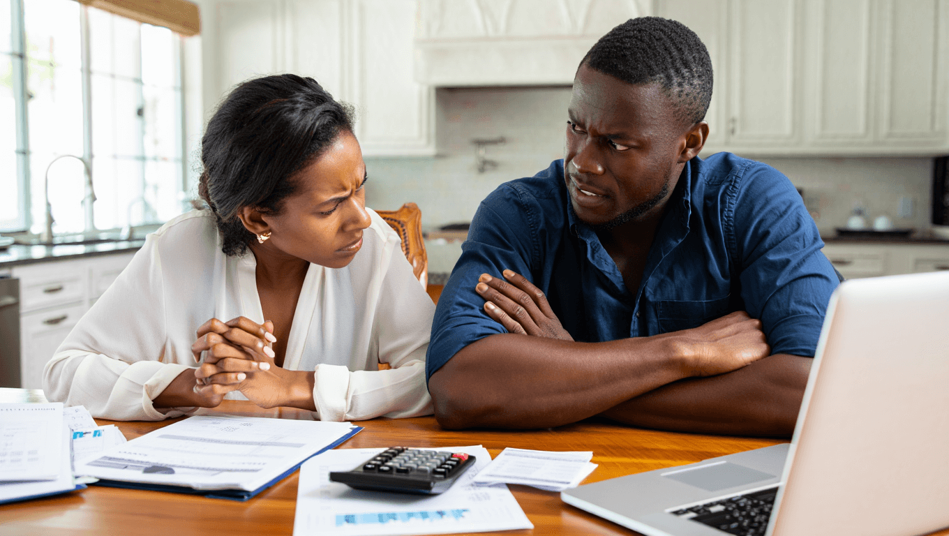Ahorrar en pareja sin dramas: las claves que transforman tu relación y tus finanzas