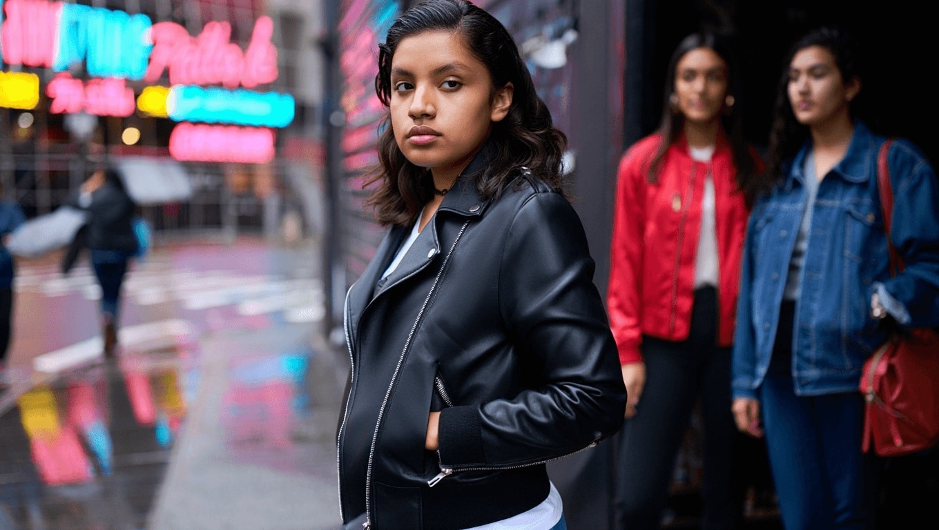 Estas bombers son un sueño: perfectas para chicas bajitas