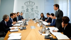 Cuerpo asegura que el Gobierno trabaja con urgencia en los Presupuestos y avanza semanas decisivas