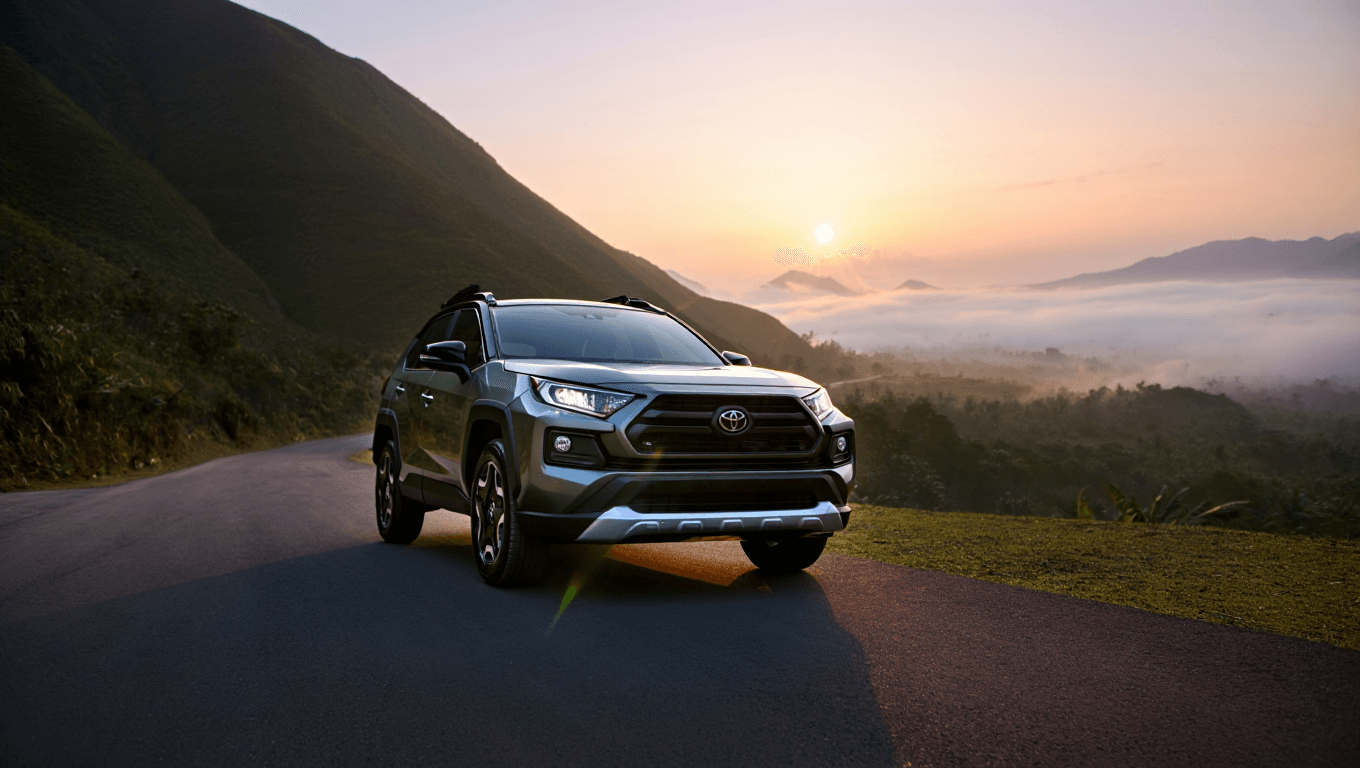 Imagina lo mejor del Toyota RAV4, misma calidad, igual, pero más barato
