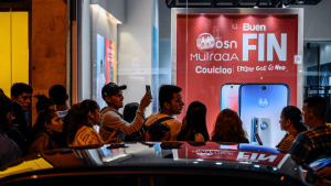 Motorola se volvió loco: Moto G56, Edge 60 Neo y más teléfonos con descuentos increíbles en el Buen Fin