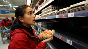 Government hints at possible intervention to control egg prices following bird flu spike in Spain