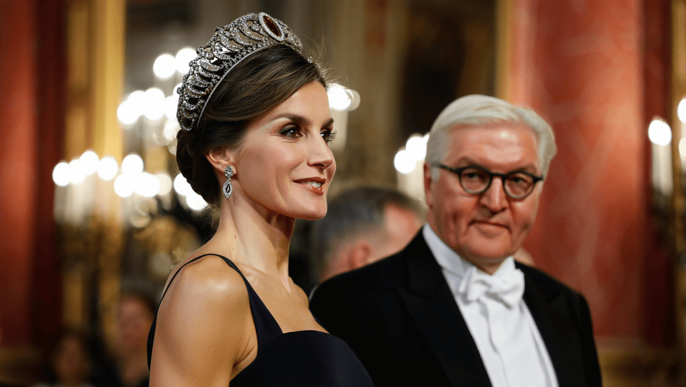 La reina Letizia da un golpe en la mesa: espectacular vestido negro de estreno y la tiara Cartier en la cena de gala con el Presidente alemán