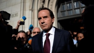Public prosecutor's office dismisses complaint against Julio Iglesias for sexual assault and trafficking