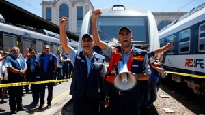 Train drivers call general strike after Adamuz and Barcelona accidents