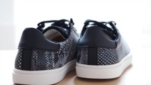 Todas quieren unas sneakers con estampado de serpiente: las más bonitas de la temporada