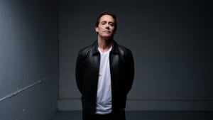 La nueva serie del creador de ‘Adolescencia’ es la adaptación de una mítica novela distópica que seguro has leído