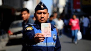 Spanish police alert: ‘Lost’ passport scam targets 2026 migrant regularisation