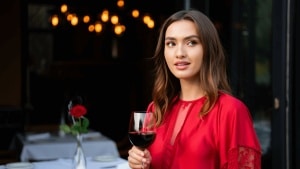 Dime cuál es tu plan para San Valentín y te diré qué ponerte