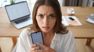 Corre a desactivar esta opción en Google Fotos. De lo contrario, la IA rebuscará entre TODAS tus fotografías