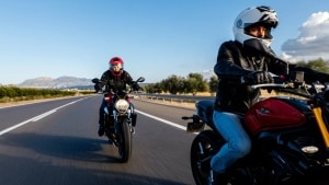 Spain's traffic authorities tighten rules for motorcyclists to reduce accidents
