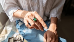 Anillos de estilo vintage: la joya que hace que cualquier look parezca más especial