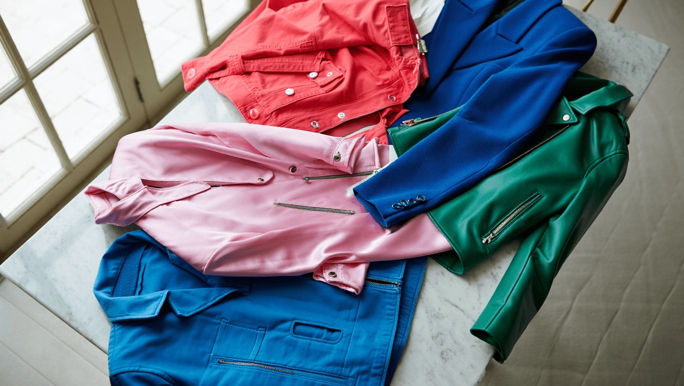 Estas son las chaquetas de colores de las que te vas a enamorar al instante