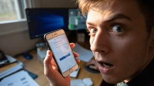 Hay algo en tu iPhone que está ocupando espacio sin que lo sepas: eliminarlo te lleva unos segundos