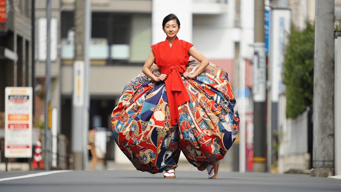 De dónde viene... el nikkapokka, el pantalón japonés de volumen extremo que tiene más sentido del que parece