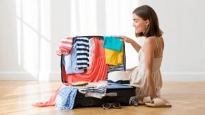 Cuáles son las prendas y accesorios perfectos para meter en tu maleta de verano