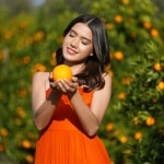 Manual de estilo del naranja: así se lleva el color que más favorece en verano