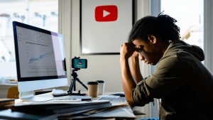 Google cambias las reglas: ganar dinero en YouTube está a punto de hacerse más difícil