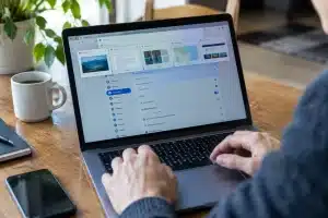 Gemini: cómo evitar que espíe tus pestañas en Chrome