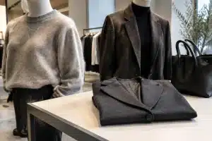 Hermès de Nadège Vanhée deslumbra en Paris Fashion Week con colección técnicamente perfecta